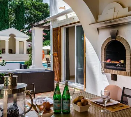 Sleeps 8 Pool Air Con Wifi Вилла *